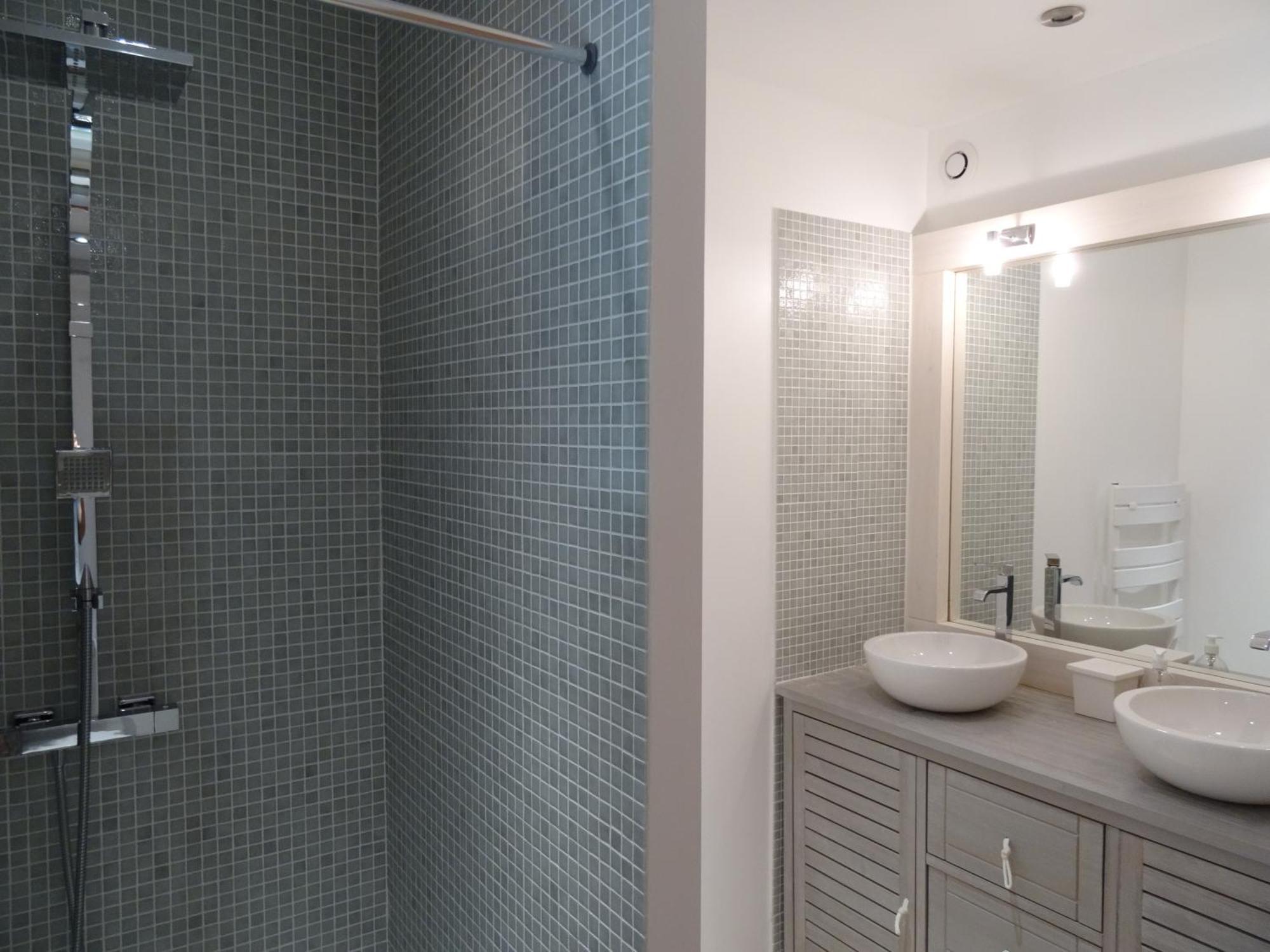 Mas Les Fleurs D'Hilaire Bed & Breakfast Monteux Room photo